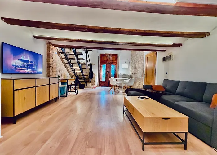 Duplex En El Carmen Valence